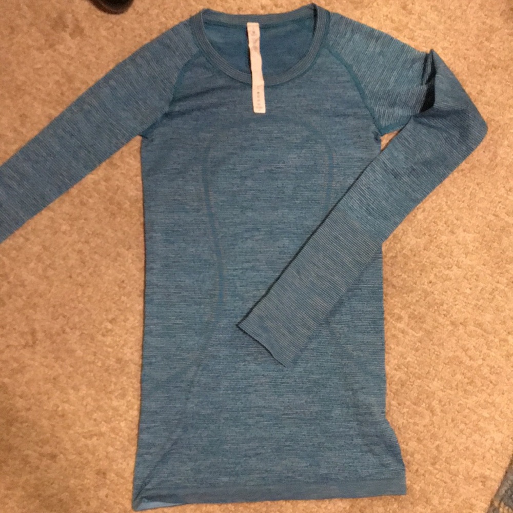 Lululemon swiftly tech long sleeve